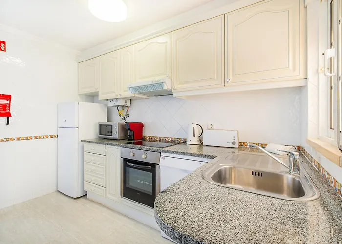 Notre Damme アルブフェイラ